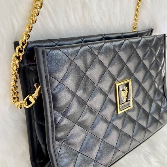 Younique Black Quilted Chain Crossbody Shoulder Handbag Gold Logo - Picture 5 of 5